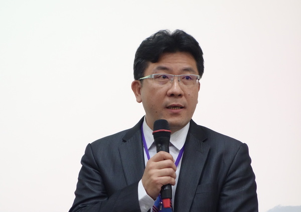 統一獅涂忠正董事長(另開新視窗/jpg檔)圖片