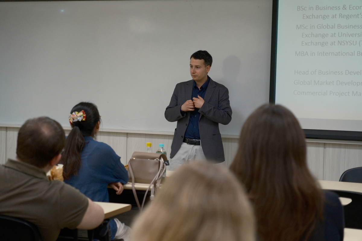 國際校友Bernhard Schnederle分享跨國職涯與實務經驗(另開新視窗/jpg檔)圖片