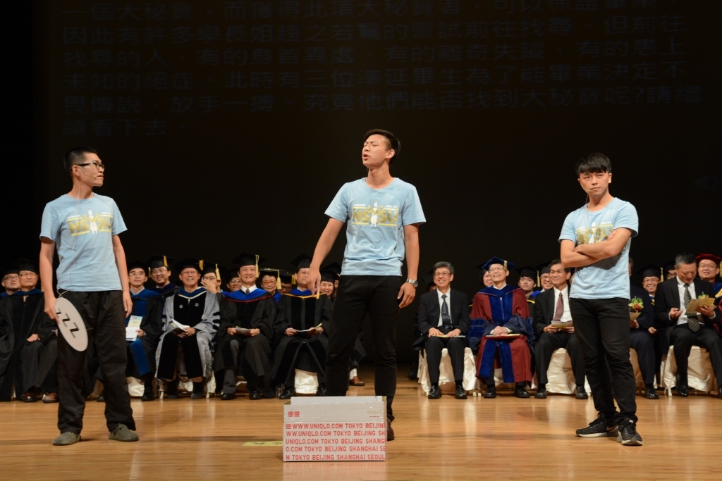 海、理、管院畢業生代表(另開新視窗/jpg檔)圖片