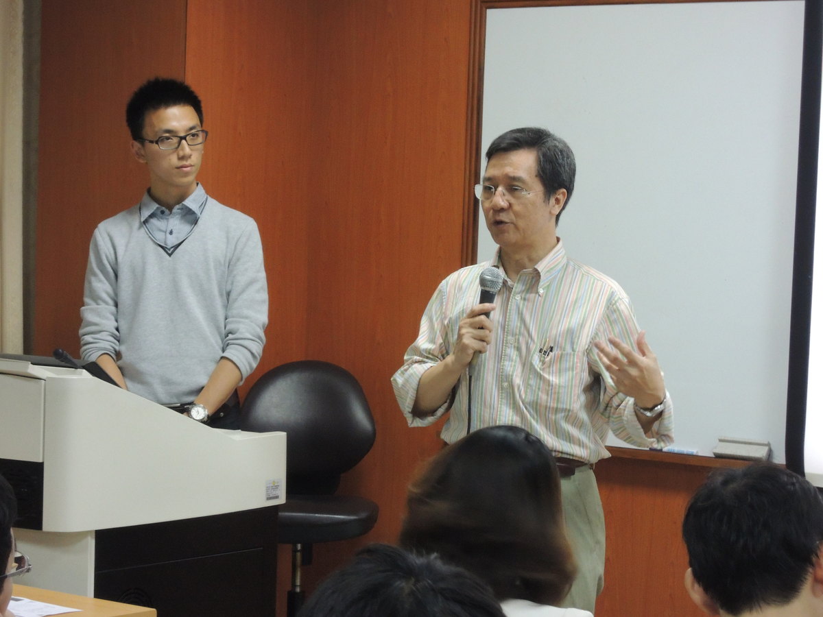趙平宜老師開場(另開新視窗/jpg檔)圖片