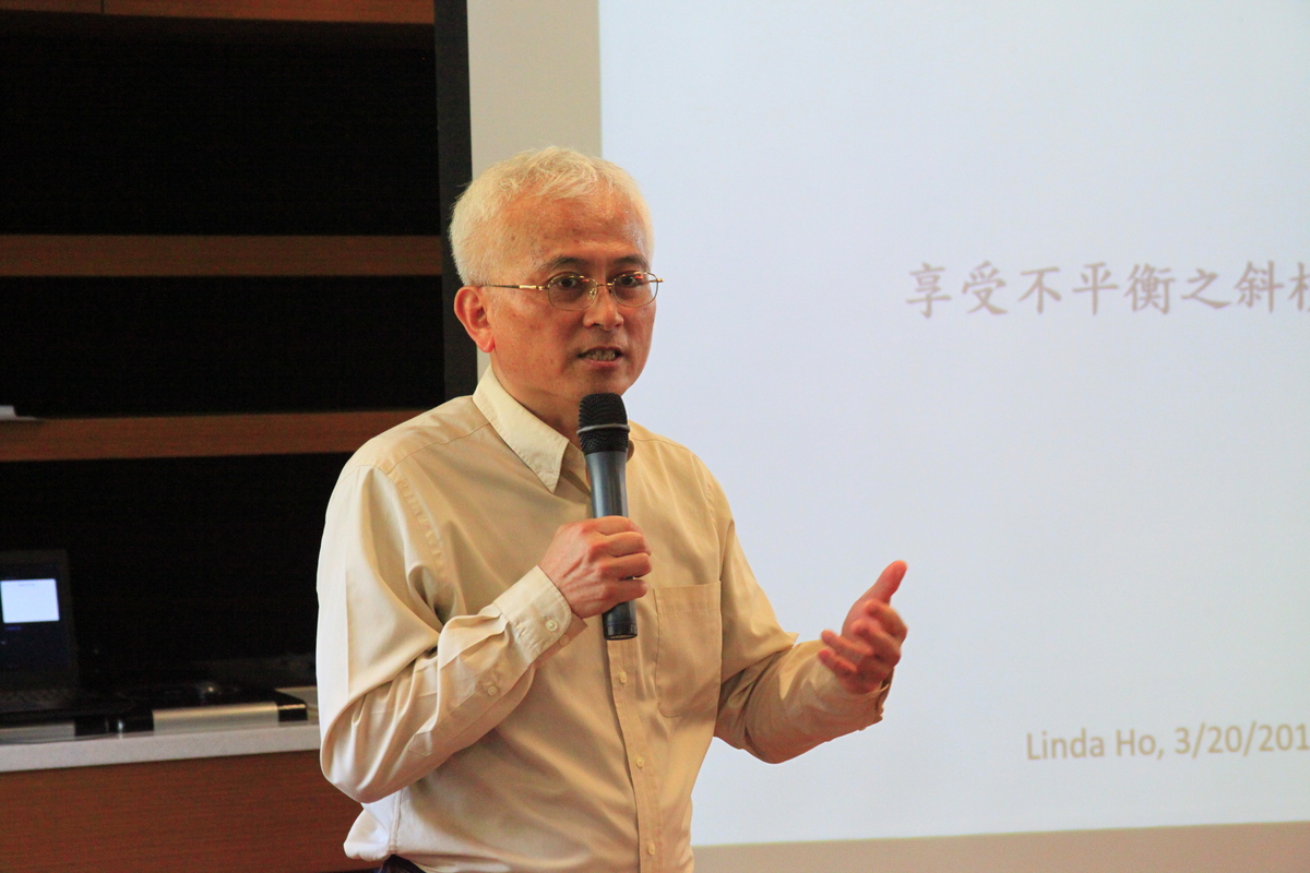 影音》從外文系到華研總經理　校友何燕玲：成功需守好3件事(另開新視窗/jpg檔)圖片