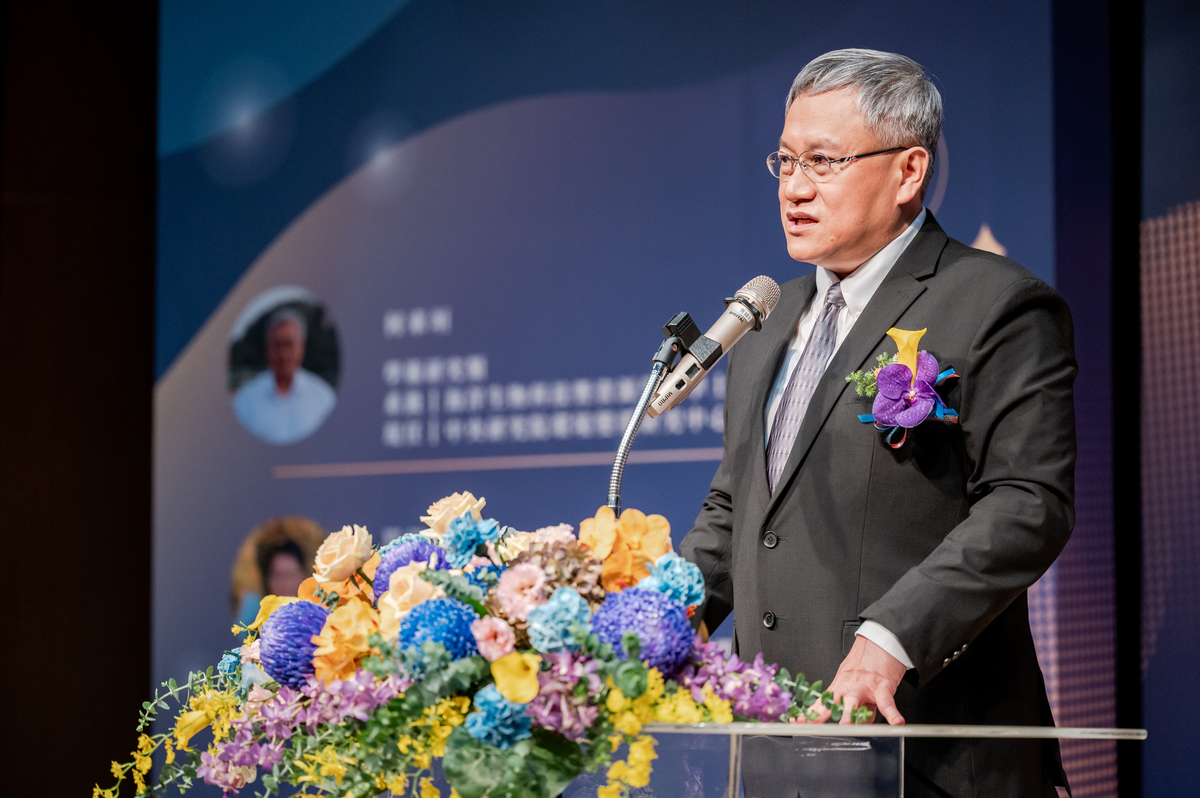 中央研究院環境變遷研究中心何東垣研究員為海洋生物科技暨資源學系78級校友(另開新視窗/jpg檔)圖片