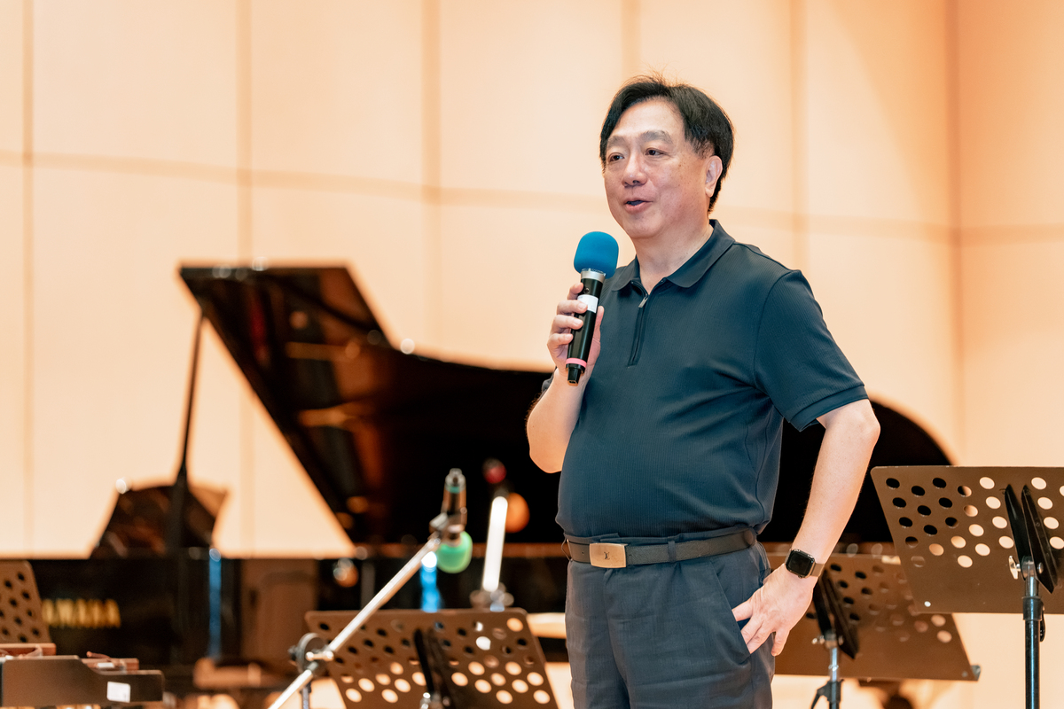 雷科董事長鄭再興分享雷科38年來的成長歷程，感謝中山管院USR攜手企業持續向前。(另開新視窗/jpg檔)圖片