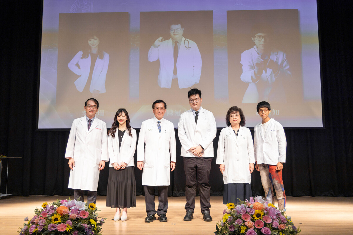 「中山醫脈，濟世柒賢」國立中山大學學士後醫學系117級授袍典禮(另開新視窗/jpg檔)圖片