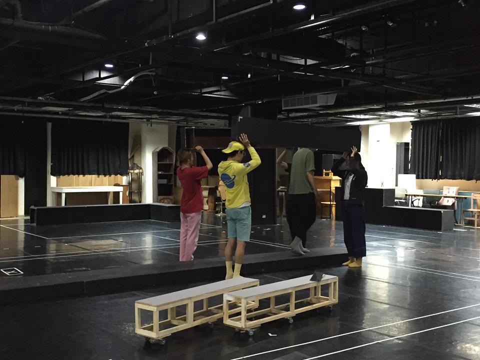 難民潮真實上演  劇藝108級學製18日登場 (另開新視窗/jpg檔)圖片