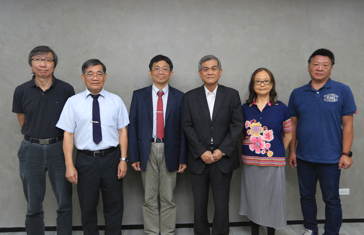 中山大學歡送115學年度第1學期退休人員(另開新視窗/jpg檔)圖片