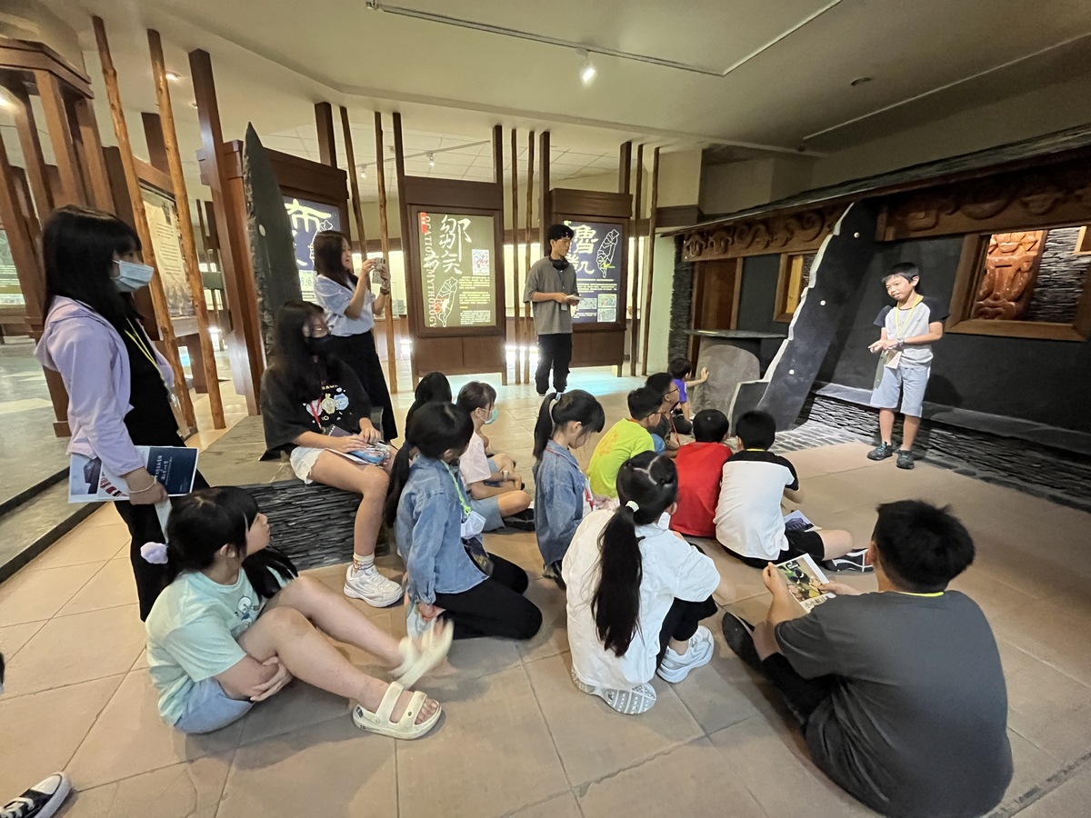 培育小小解說員　「博物館典藏探究」課程推動在地文化教育創新(另開新視窗/jpg檔)圖片