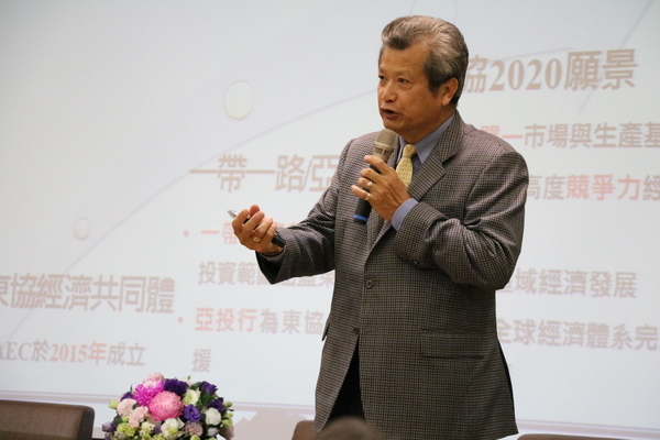 成功校友企業家系列報導》從「心」開始 翁朝棟談新南向：首重跨文化互信(另開新視窗/jpg檔)圖片