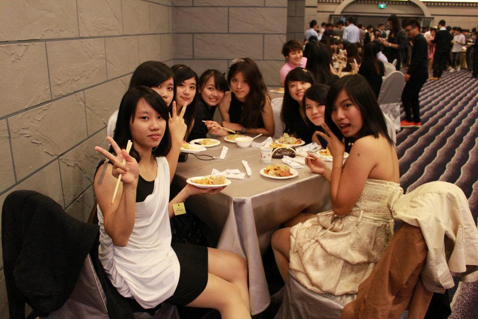美豔動人女孩們(另開新視窗/jpg檔)圖片