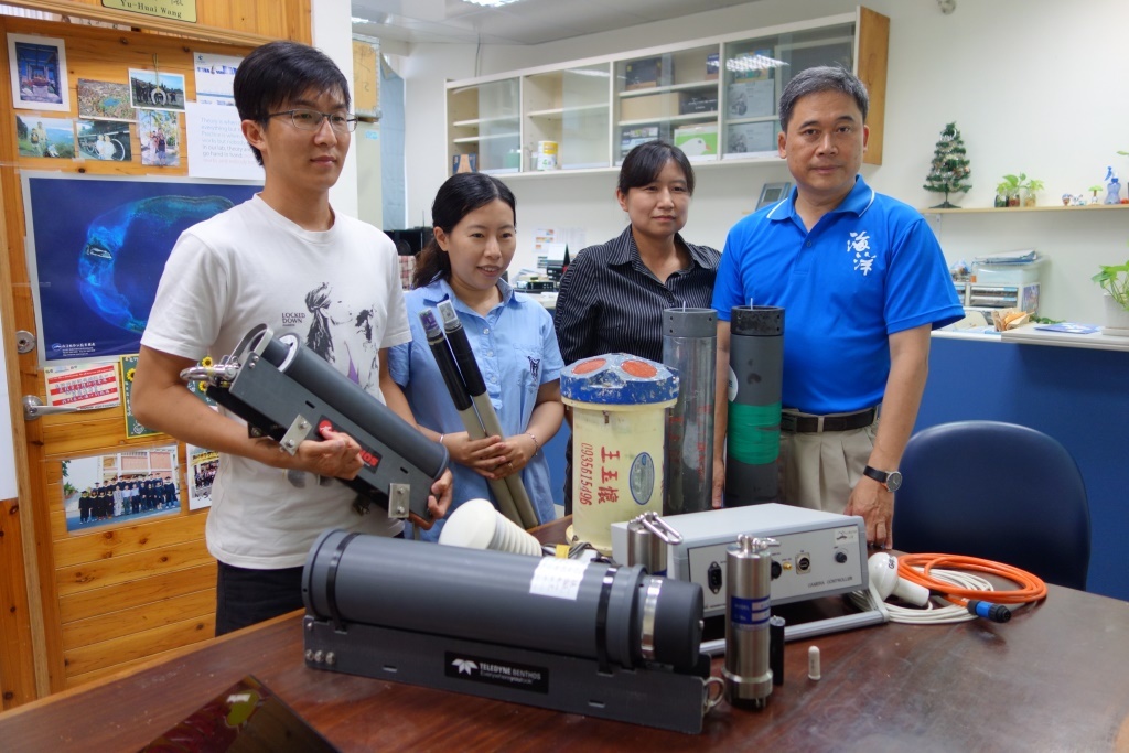 邁向頂尖大學計畫系列報導之九》台美合作 揭開南海內波面紗(另開新視窗/jpg檔)圖片
