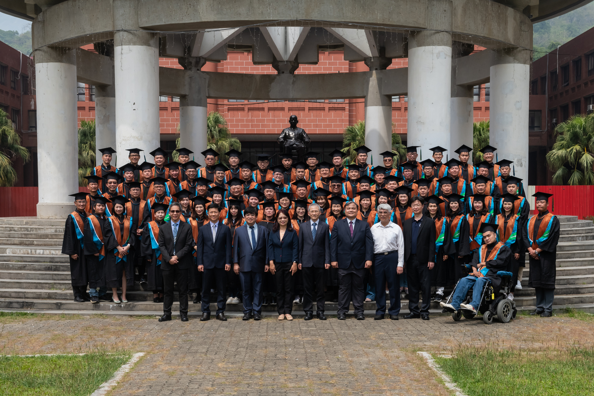 EMBA第23屆（2022年畢業）合影(另開新視窗/jpg檔)圖片