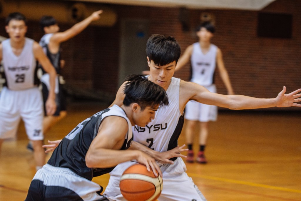 男子籃球(另開新視窗/jpg檔)圖片