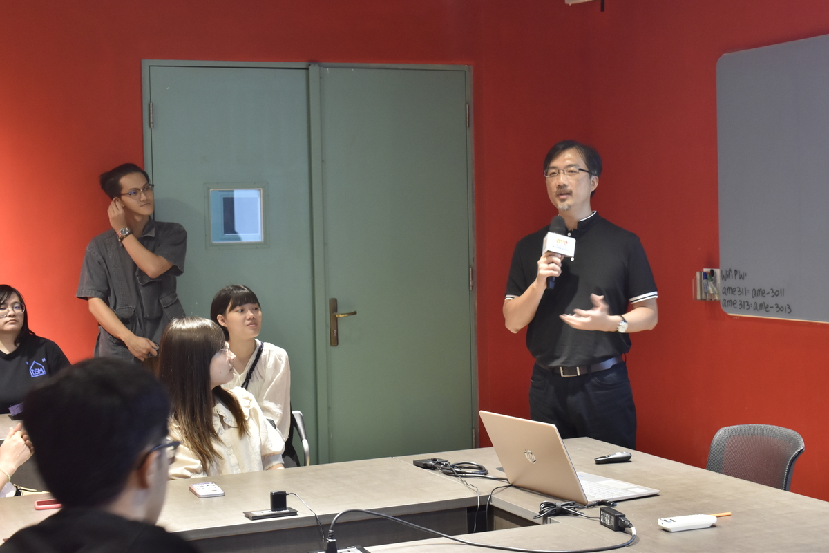 陳宏星助理教授分享研究領域(另開新視窗/jpg檔)圖片