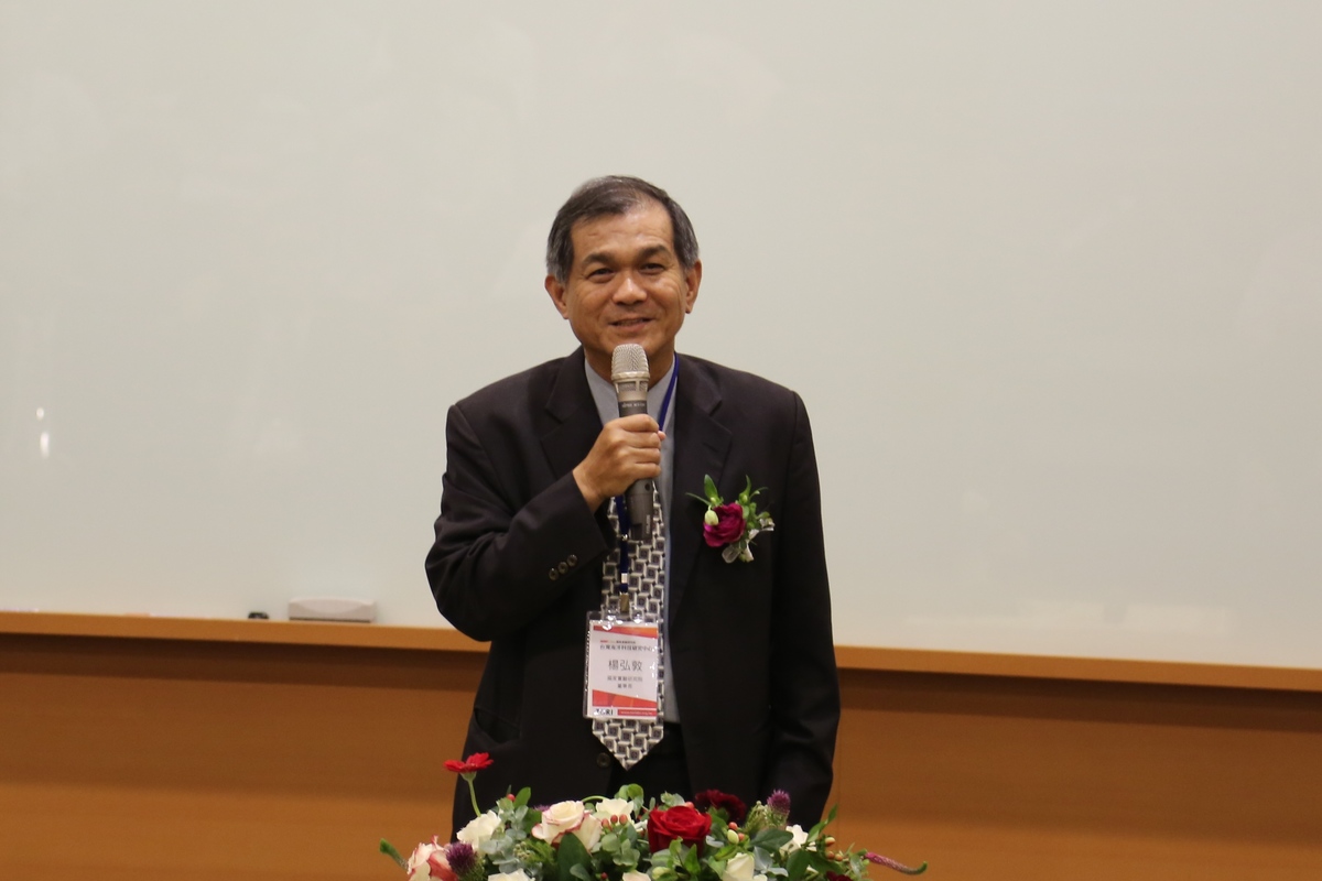 本校前校長、國研院董事長楊弘敦致詞(另開新視窗/jpg檔)圖片