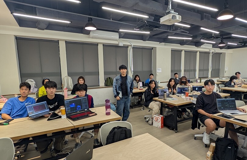 備戰「鹽夏不夜埕」　中山大學跨域學程引爆科技藝術創作力圖片