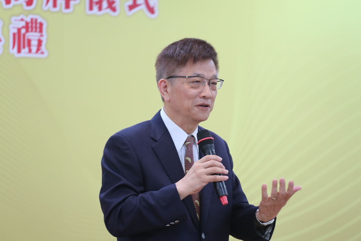 國立政治大學于卓民特聘教授致詞(另開新視窗/jpg檔)圖片