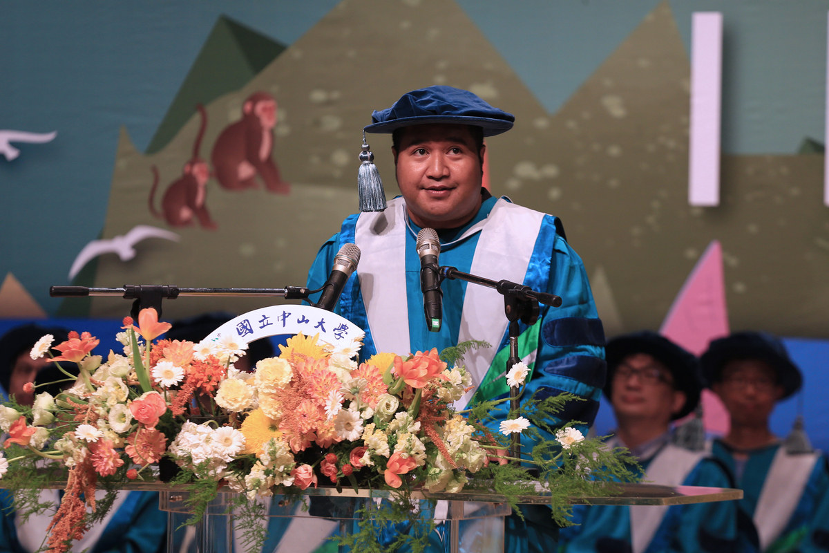 中山大學首位帛琉籍博士生艾博內（Vicente Gadngay Abedneko）即將畢業。(另開新視窗/jpg檔)圖片