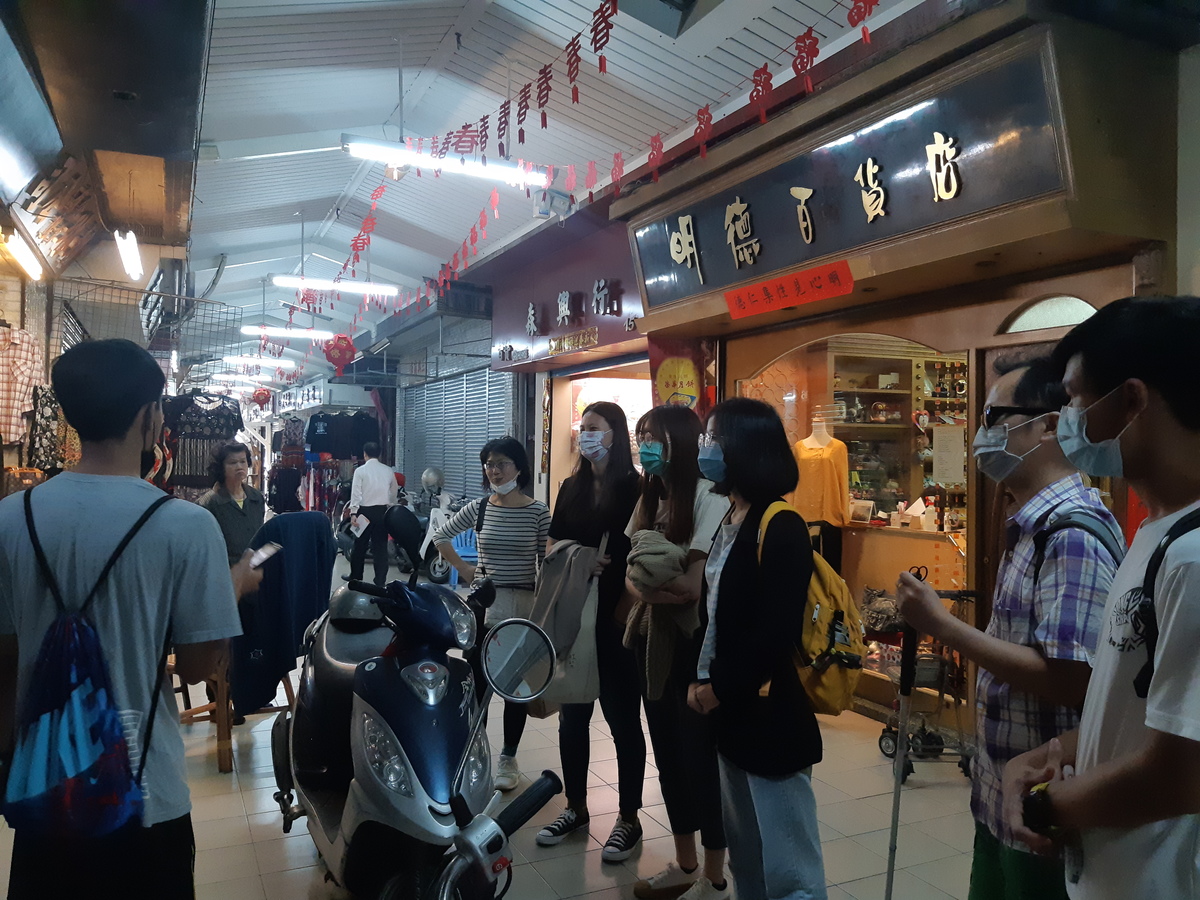 學生田調訪問店家後，重組轉譯為大家導覽(另開新視窗/jpg檔)圖片