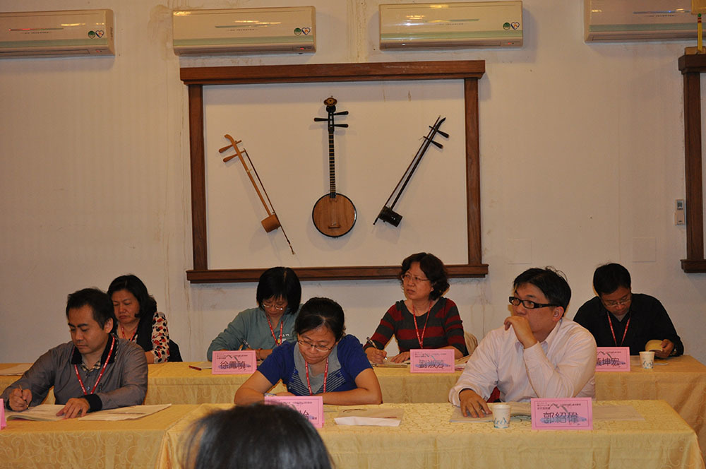 2011年中高階行政人員策勵營 凝聚共識再創高峰(另開新視窗/jpg檔)圖片