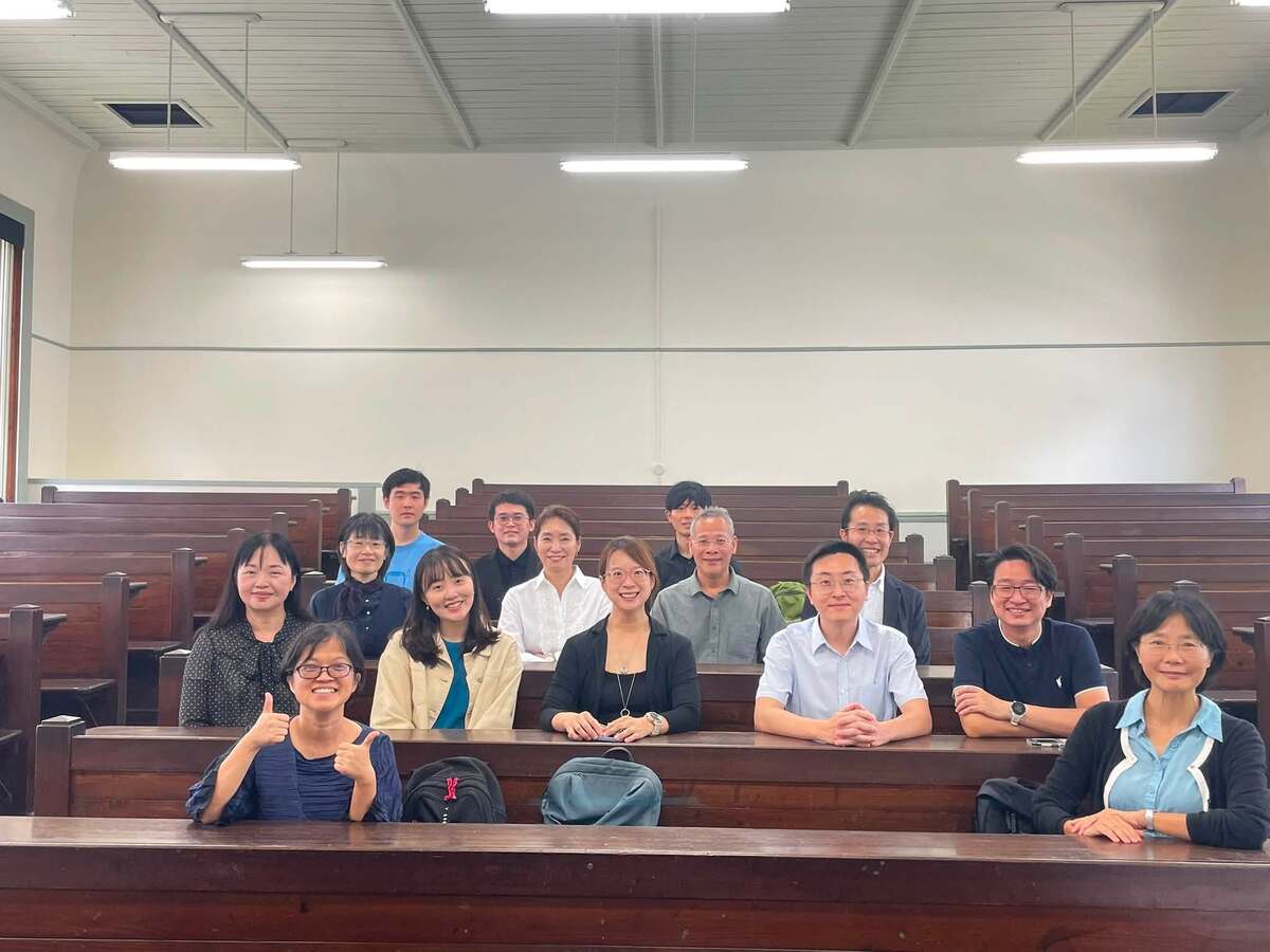參觀魯迅上課教室(另開新視窗/jpg檔)圖片