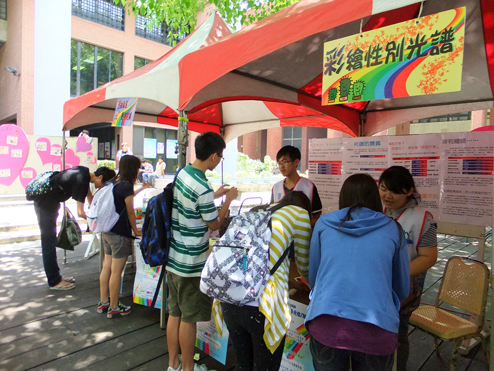 活動人潮不斷(另開新視窗/jpg檔)圖片