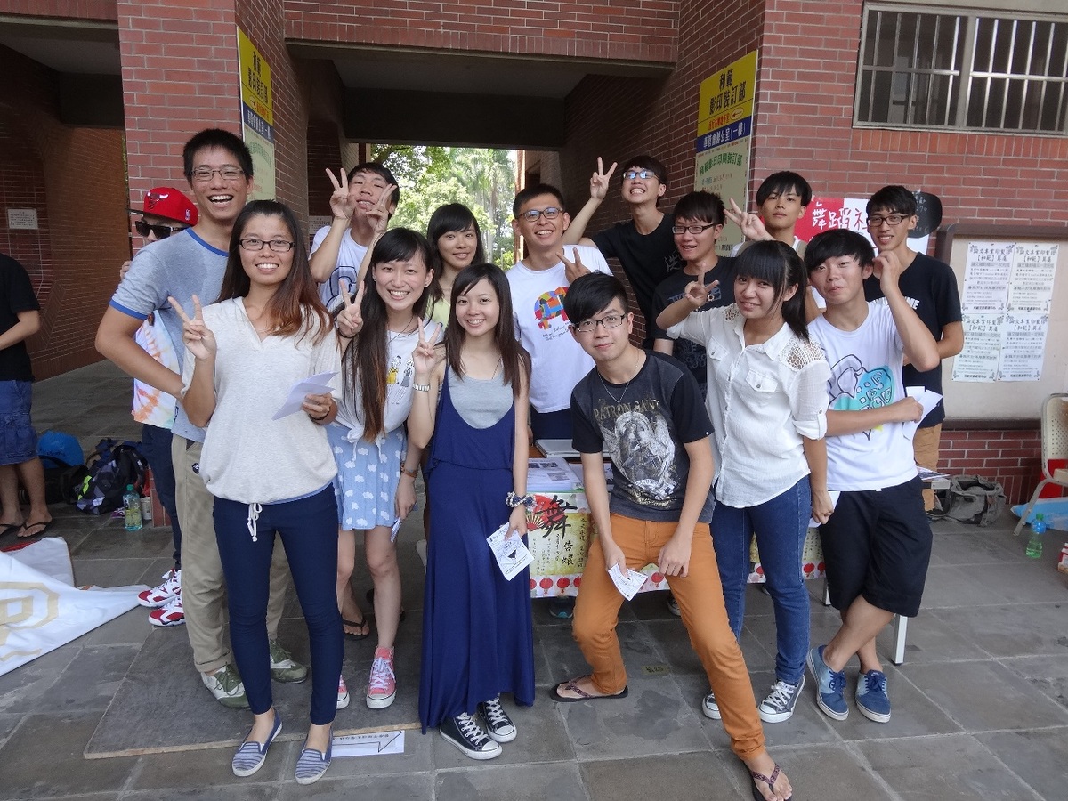 社團評鑑 大一新生大開眼界(另開新視窗/jpg檔)圖片