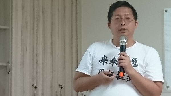 品展設計創辦人林飛比(另開新視窗/jpg檔)圖片