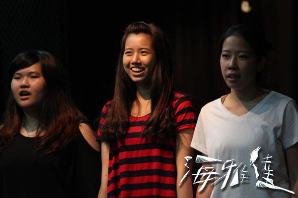 《利西翠妲》中的另一大亮點就是歌隊演出(另開新視窗/jpg檔)圖片