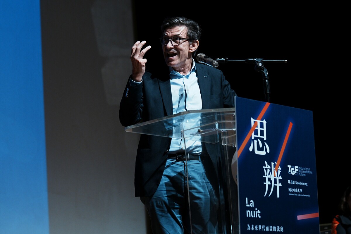 法國海事學院院士克里斯蒂安·布歇（Christian Buchet）擔任1號證人(另開新視窗/jpg檔)圖片