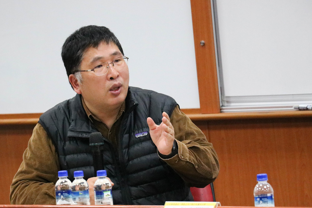 廣場人逆襲！ 陳順孝談網路公民行動(另開新視窗/jpg檔)圖片