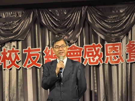 傑出校友金管會黃天牧副主委致詞(另開新視窗/jpg檔)圖片