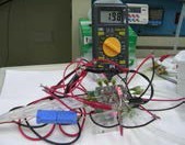 Eight cell 平板式蜘蛛狀微型直接甲醇燃料電池組(stack)(另開新視窗/jpg檔)圖片