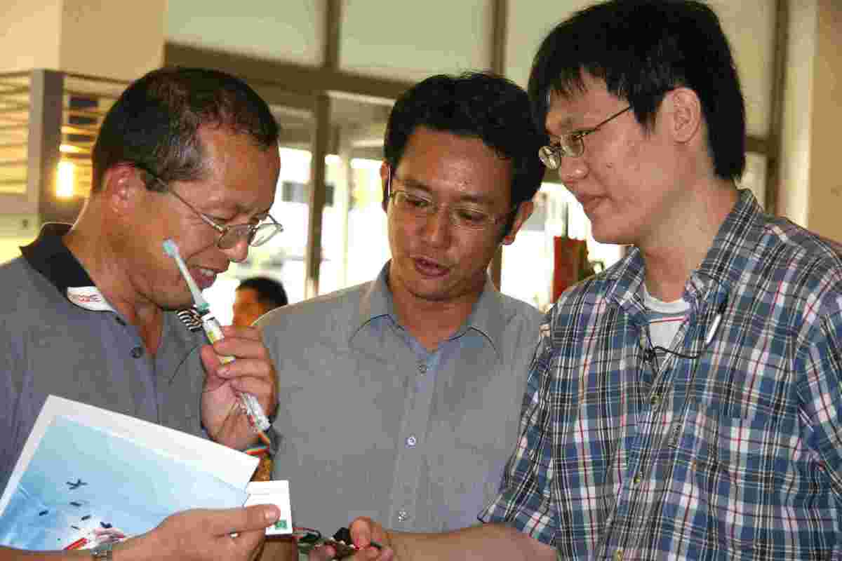 會唱歌的牙刷引來不少廠商注意(另開新視窗/jpg檔)圖片
