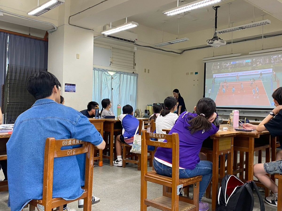 通過排球比賽影片認識排球的規則及活動內容(另開新視窗/jpg檔)圖片