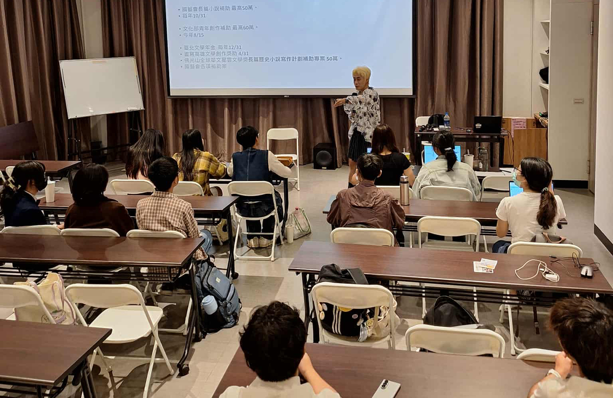 從菜市場到寫作桌　駐校作家陳栢青揭創作心法與文學魅力(另開新視窗/jpg檔)圖片