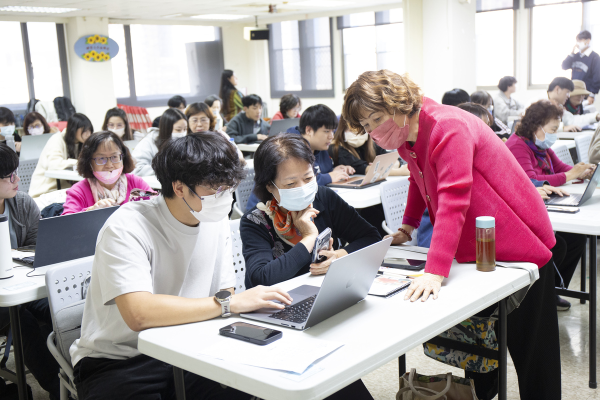 「中山資管－西灣新年嘉年華，童趣開春」公益活動(另開新視窗/jpg檔)圖片