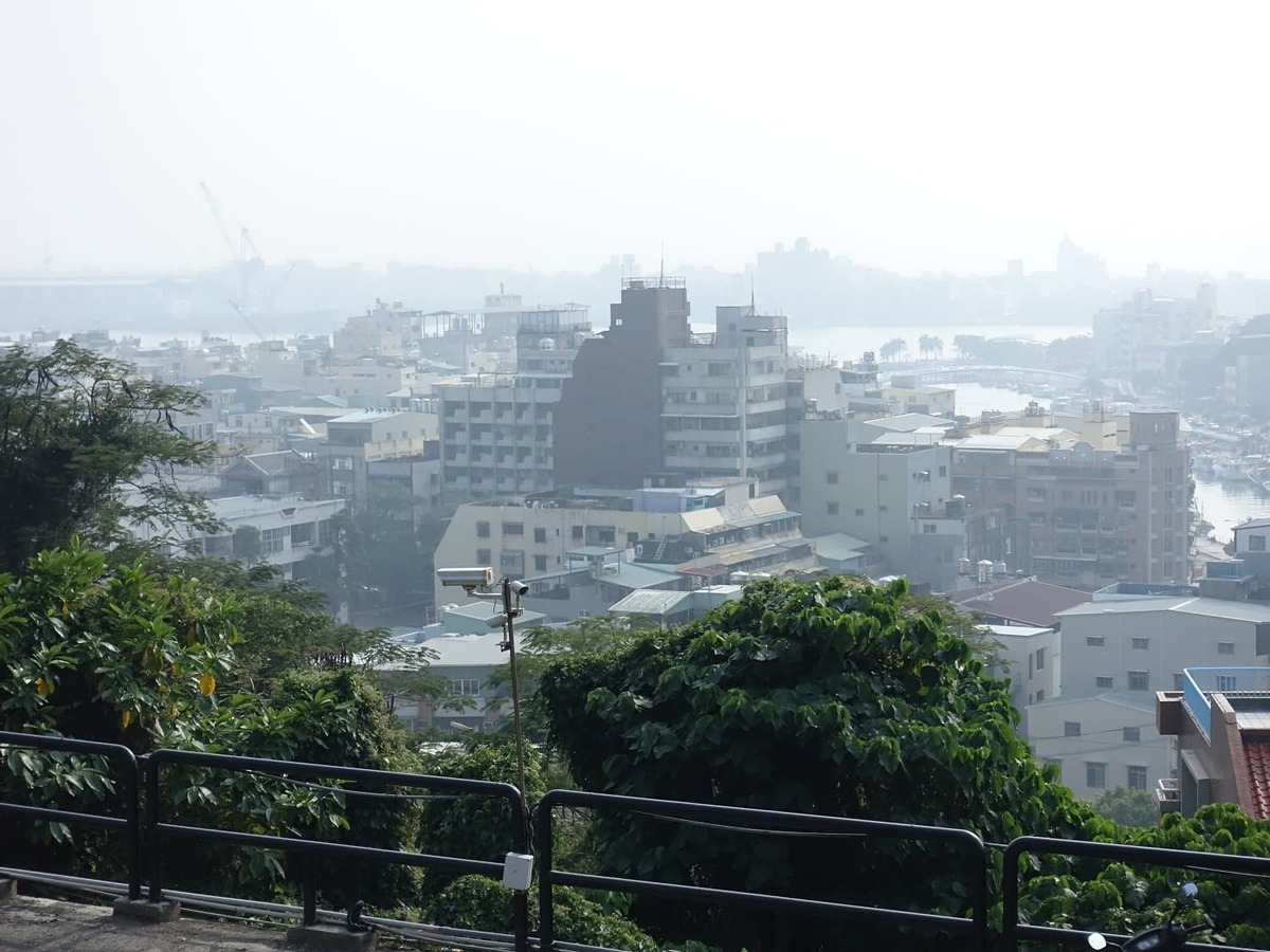 遠眺哈瑪星港區風光(另開新視窗/jpg檔)圖片