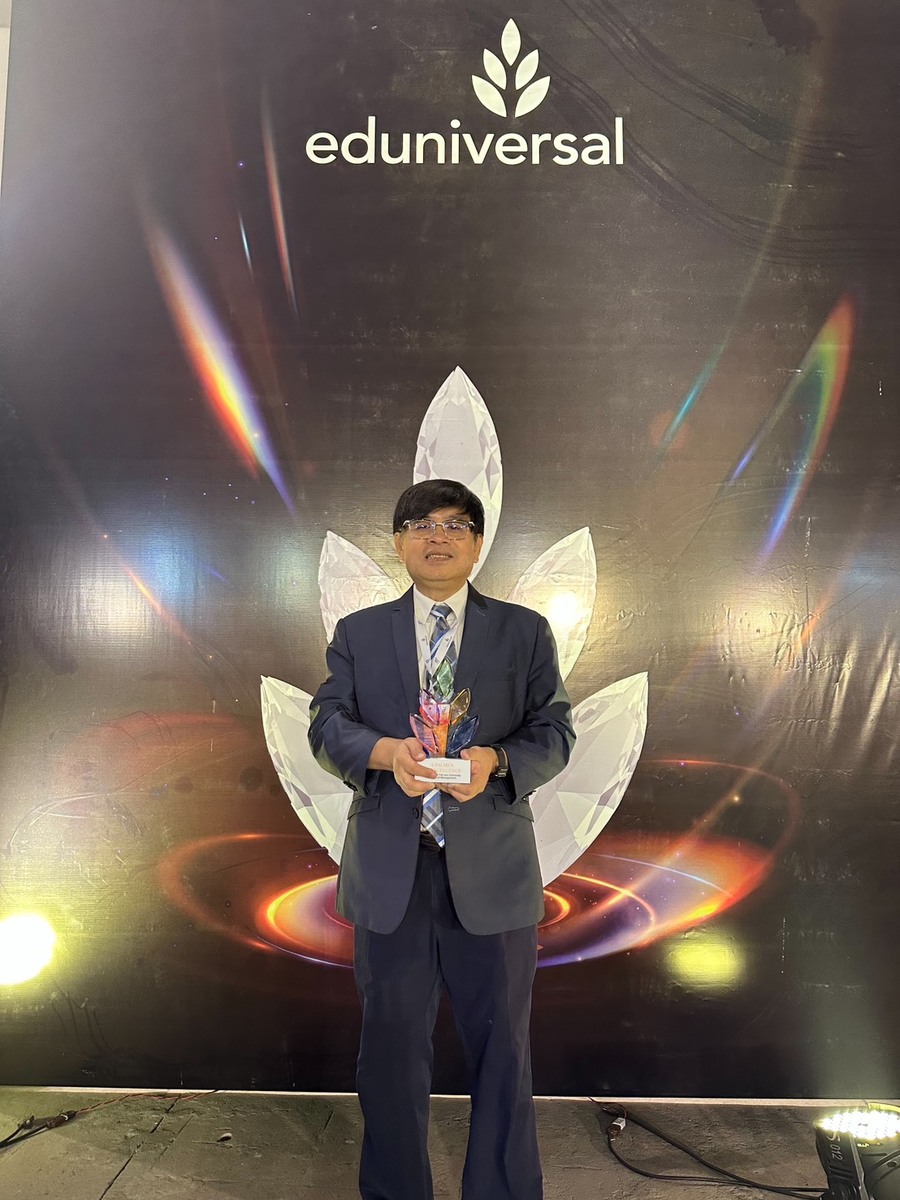 國立中山大學管理學院獲頒五片棕櫚葉獎盃，未來將以更強的國際合作、研究深化與產學鏈結，持續培育具全球視野的管理人才。(另開新視窗/jpg檔)圖片