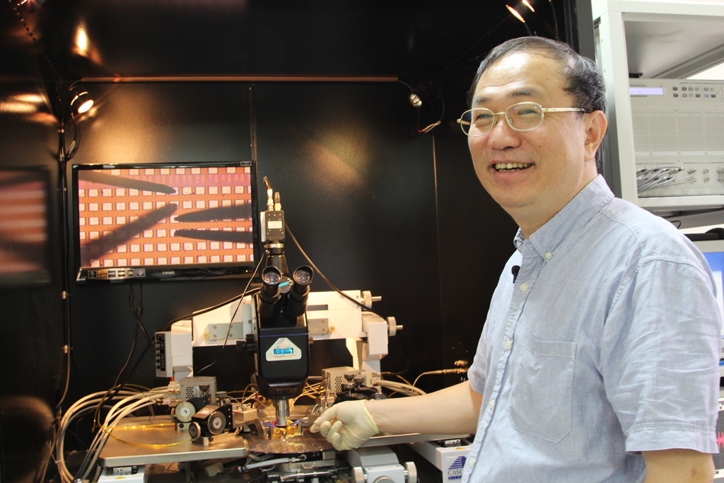 半導體元件製程實驗室儀器精密(另開新視窗/jpg檔)圖片