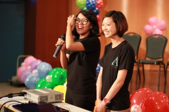 第十一屆系學會會長蕭彤、副會長闕郁莘上任，發表理念(另開新視窗/jpg檔)圖片