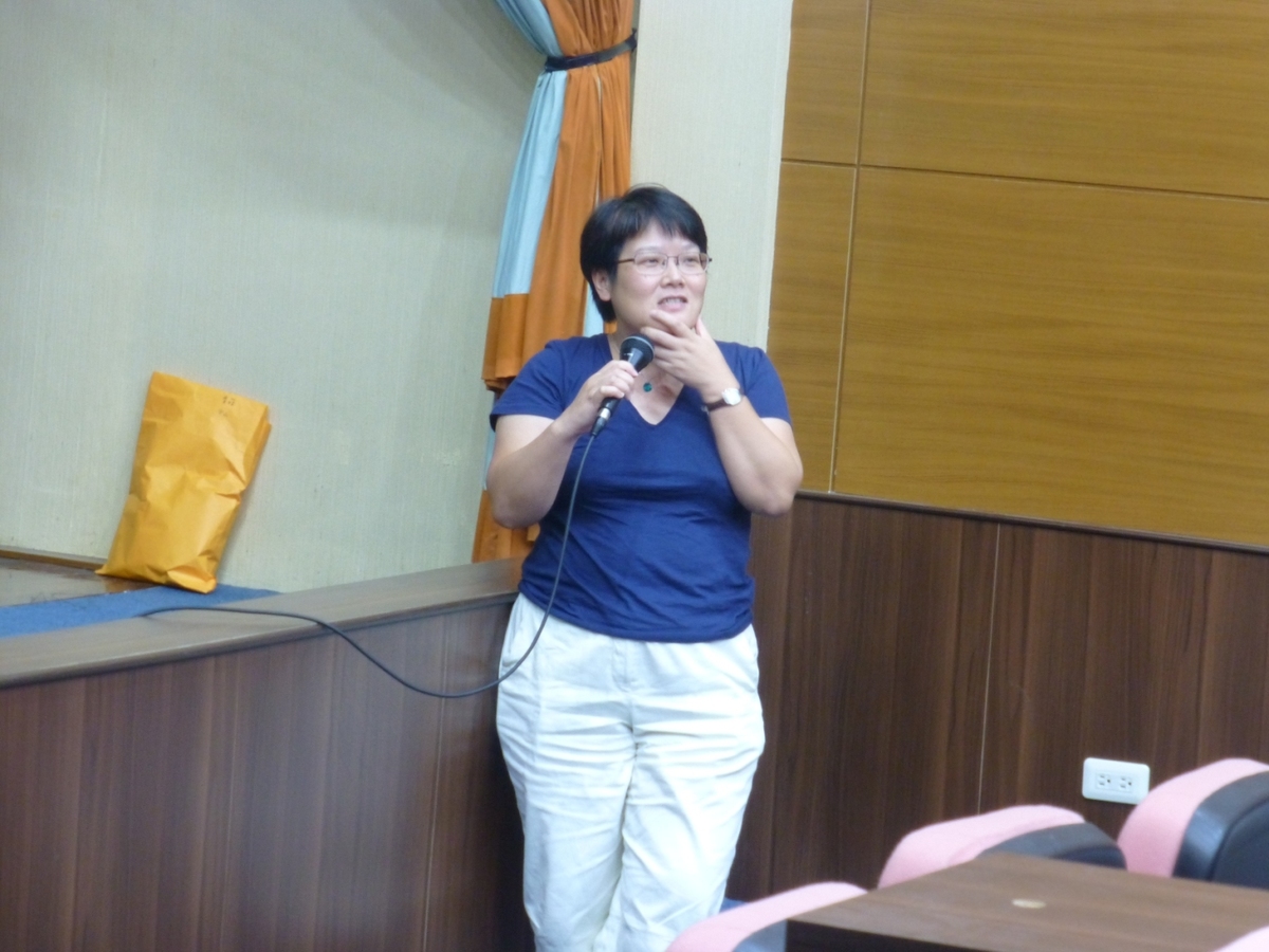 社會系陳美華老師到場支持(另開新視窗/jpg檔)圖片