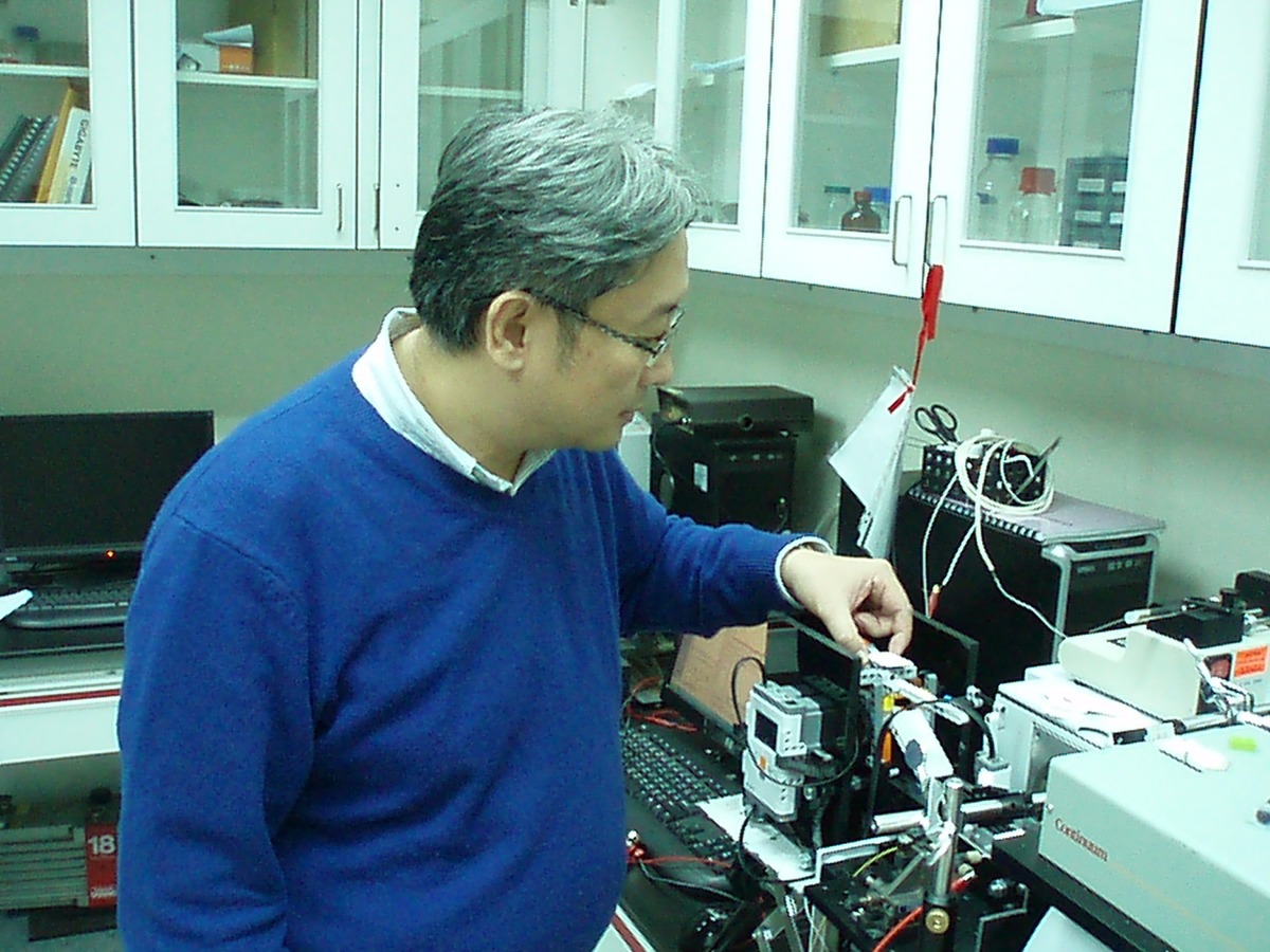 20091202 檢測幽門桿菌新技術 化學系謝建台教授與日本大廠合作(另開新視窗/jpg檔)圖片