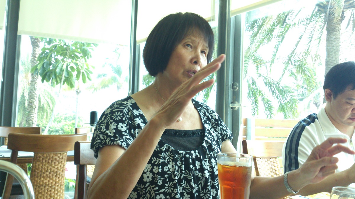紀政女士暢談健走的好處(另開新視窗/jpg檔)圖片
