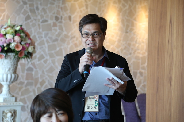高雄中學謝文斌校長(另開新視窗/jpg檔)圖片