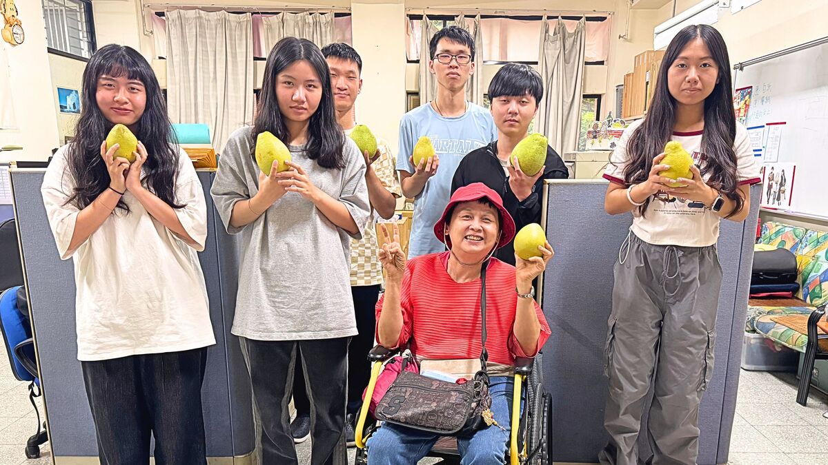 中秋節快樂(另開新視窗/jpg檔)圖片