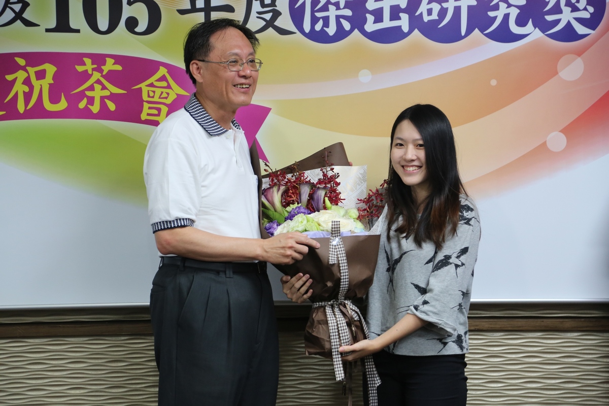 翁金輅獲國家講座  洪慶章、張鼎張、劉承宗奪傑出研究獎(另開新視窗/jpg檔)圖片