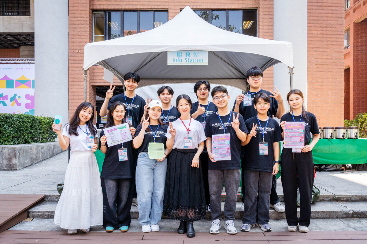 國際文化嘉年華點亮中山　11國美食14國演出打造校園地球村(另開新視窗/jpg檔)圖片