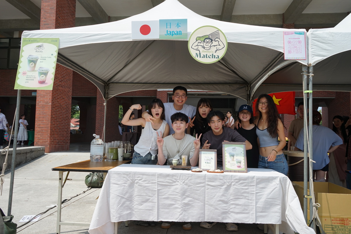 國際文化嘉年華點亮中山　11國美食14國演出打造校園地球村(另開新視窗/jpg檔)圖片