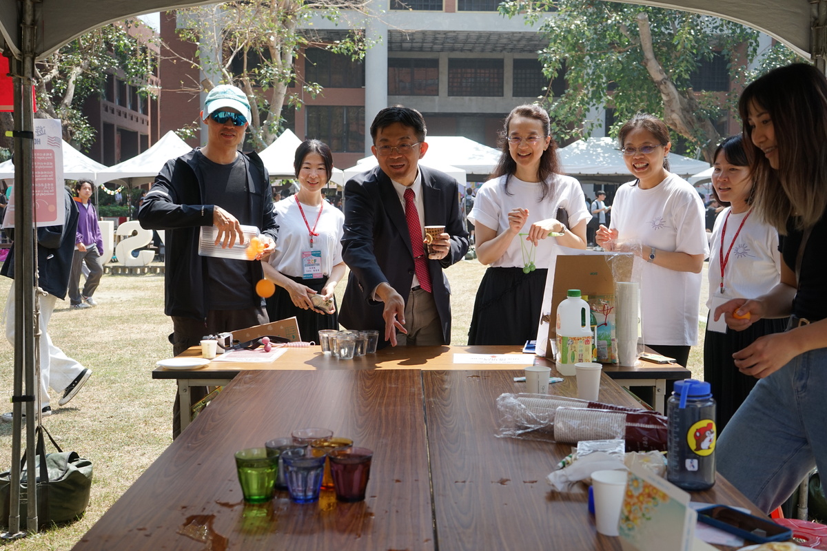 國際文化嘉年華點亮中山　11國美食14國演出打造校園地球村(另開新視窗/jpg檔)圖片