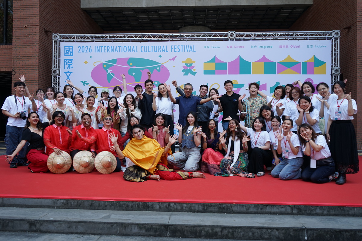 國際文化嘉年華點亮中山　11國美食14國演出打造校園地球村(另開新視窗/jpg檔)圖片